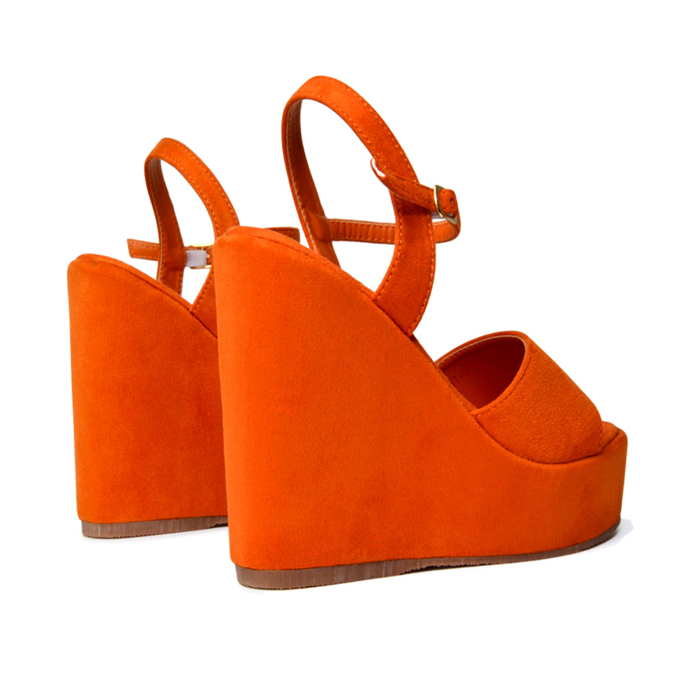 Orange UK 6 | EU 39 | US 8 | XY London
