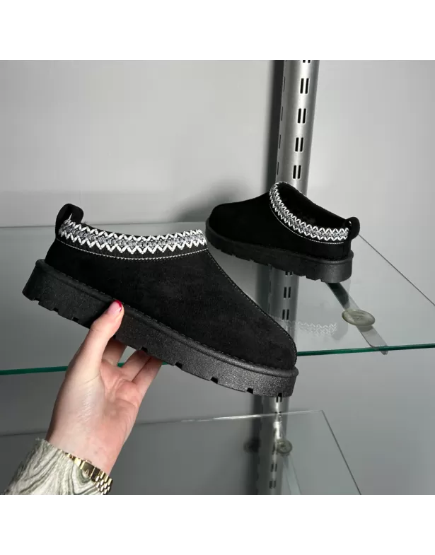 | XY London