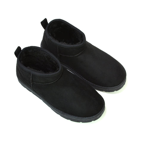 Black UK 6 | EU 39 | US 8 | XY London