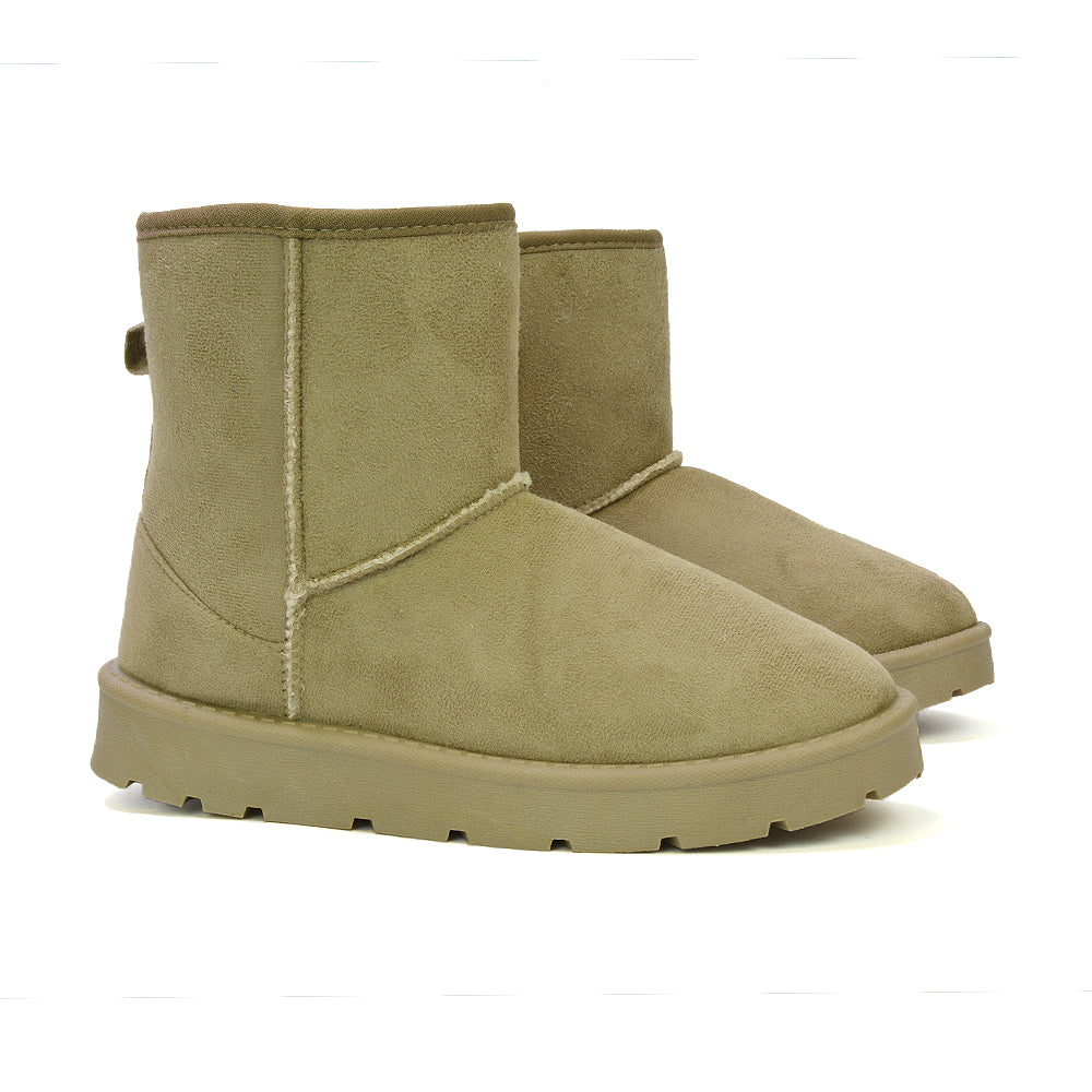 Beige UK 8 | EU 41 | US 10 | XY London