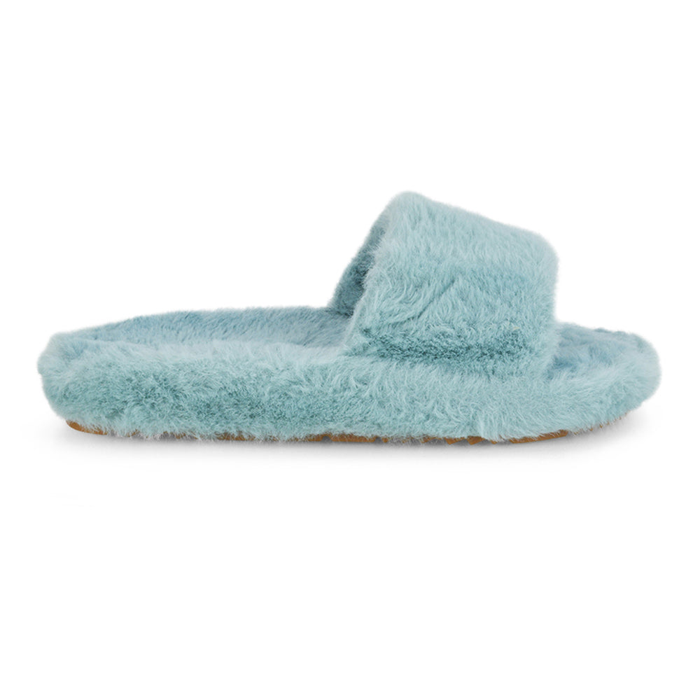 Blue | XY London | faux fur slippers,girls blue slippers,peep toe slippers,blue slippers