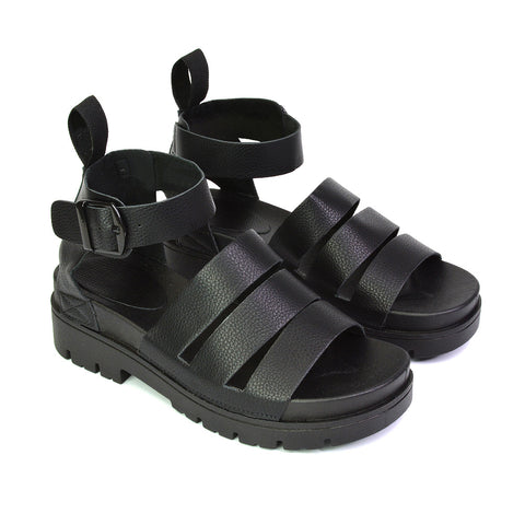 Black UK 3 | EU 36 | US 5 | XY London