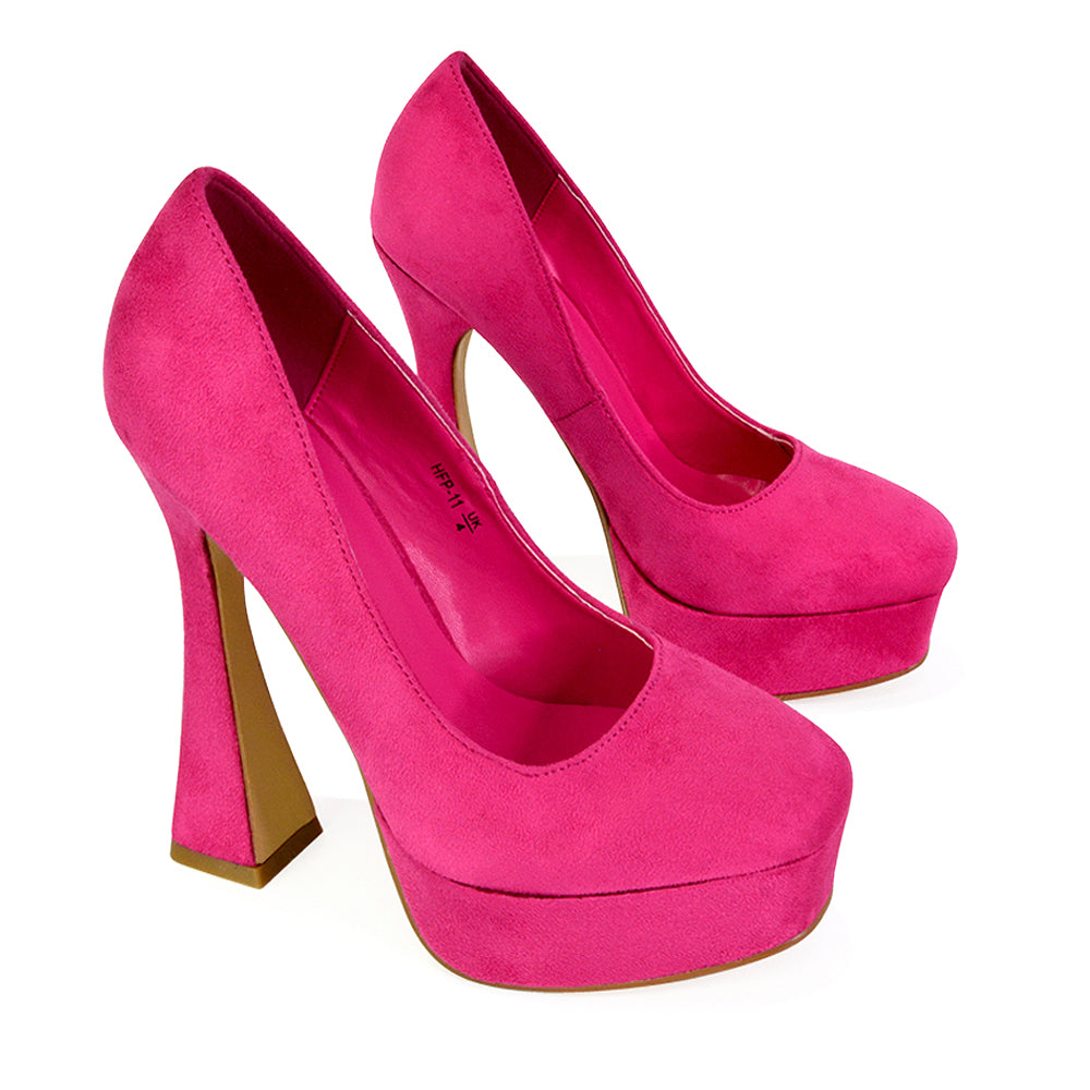 Pink UK 7 | EU 40 | US 9 | XY London