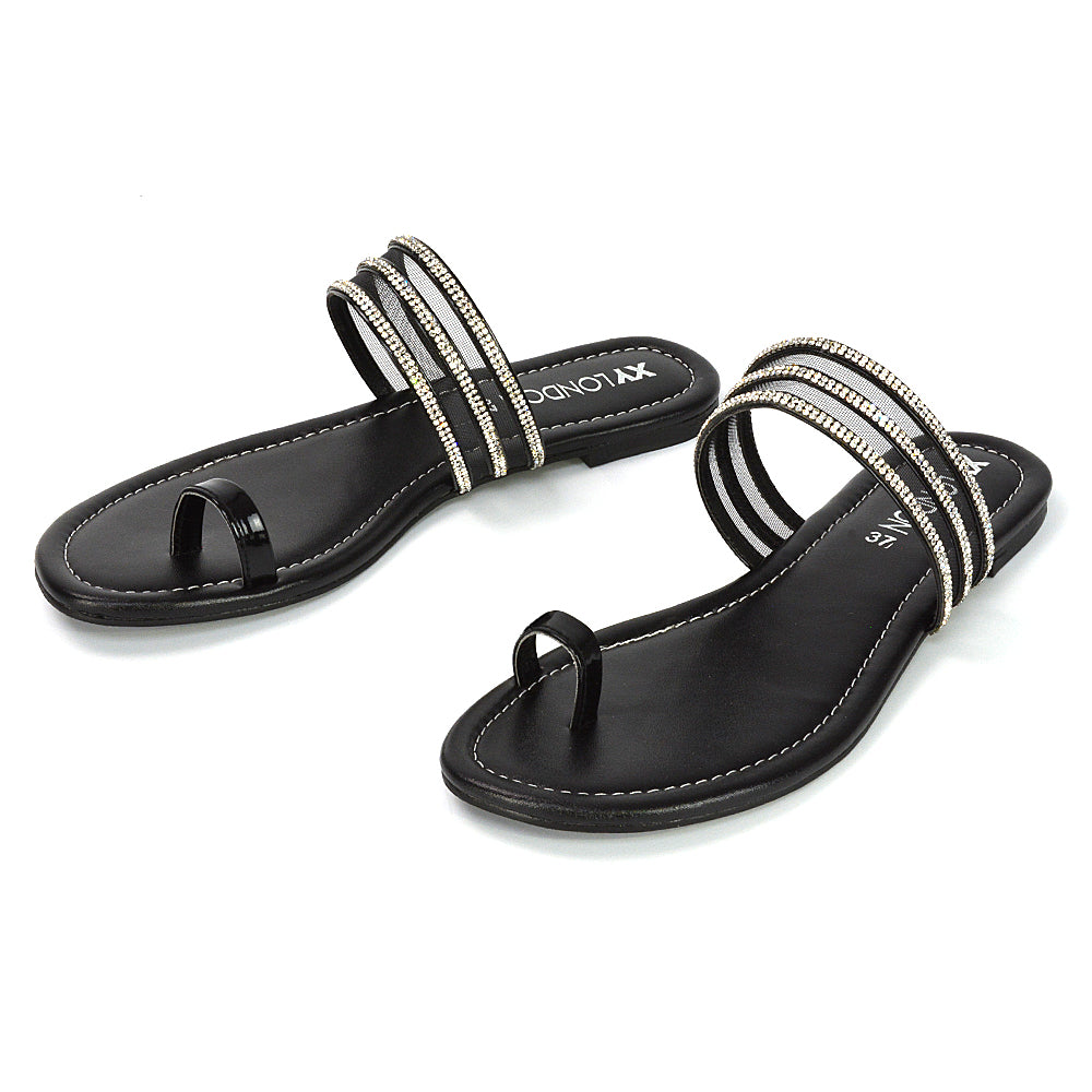 Black UK 6 | EU 39 | US 8 | XY London