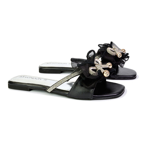 Black UK 3 | EU 36 | US 5 | XY London