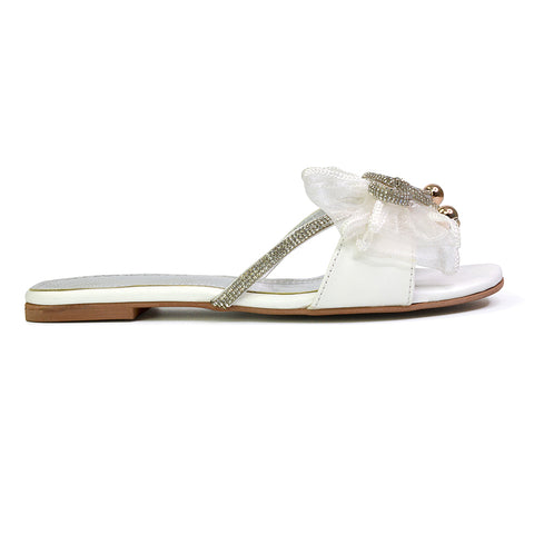 White UK 6 | EU 39 | US 8 | XY London