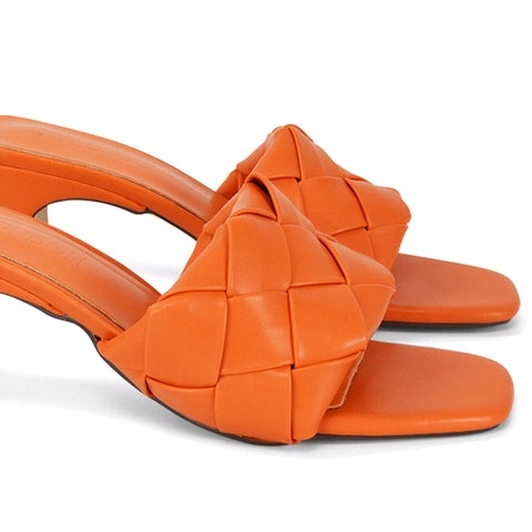 Orange UK 3 | EU 36 | US 5 | XY London