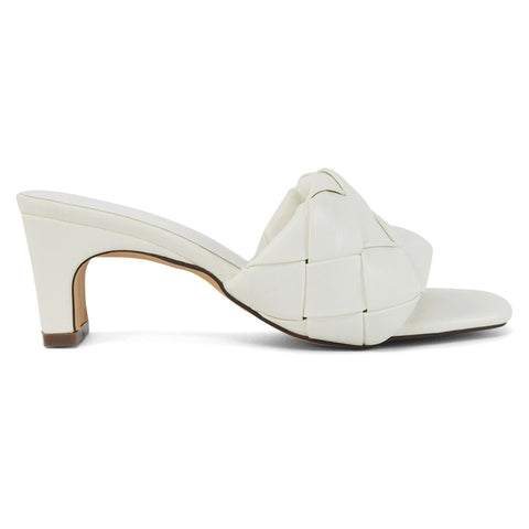 White UK 3 | EU 36 | US 5 | XY London