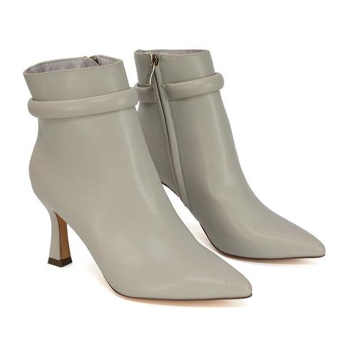 Nude UK 5 | EU 38 | US 7 | XY London