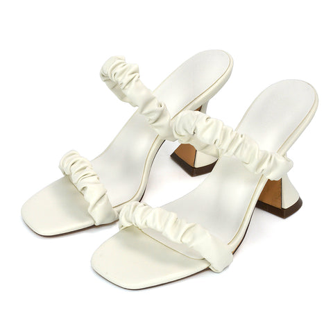 White UK 3 | EU 36 | US 5 | XY London