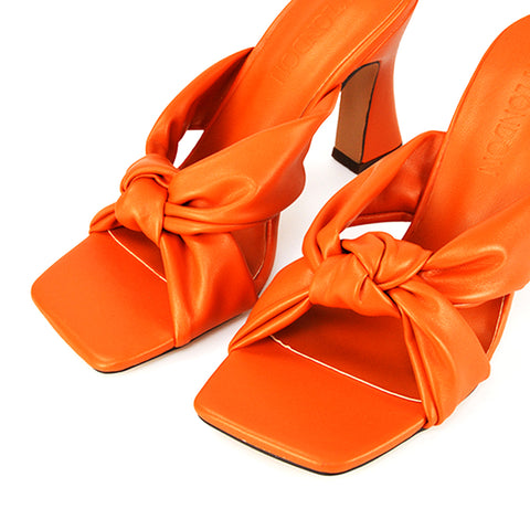 Orange UK 3 | EU 36 | US 5 | XY London
