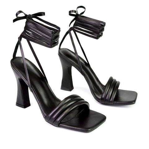 Black UK 3 | EU 36 | US 5 | XY London