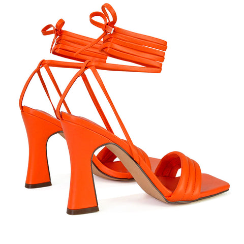 Orange UK 6 | EU 39 | US 8 | XY London
