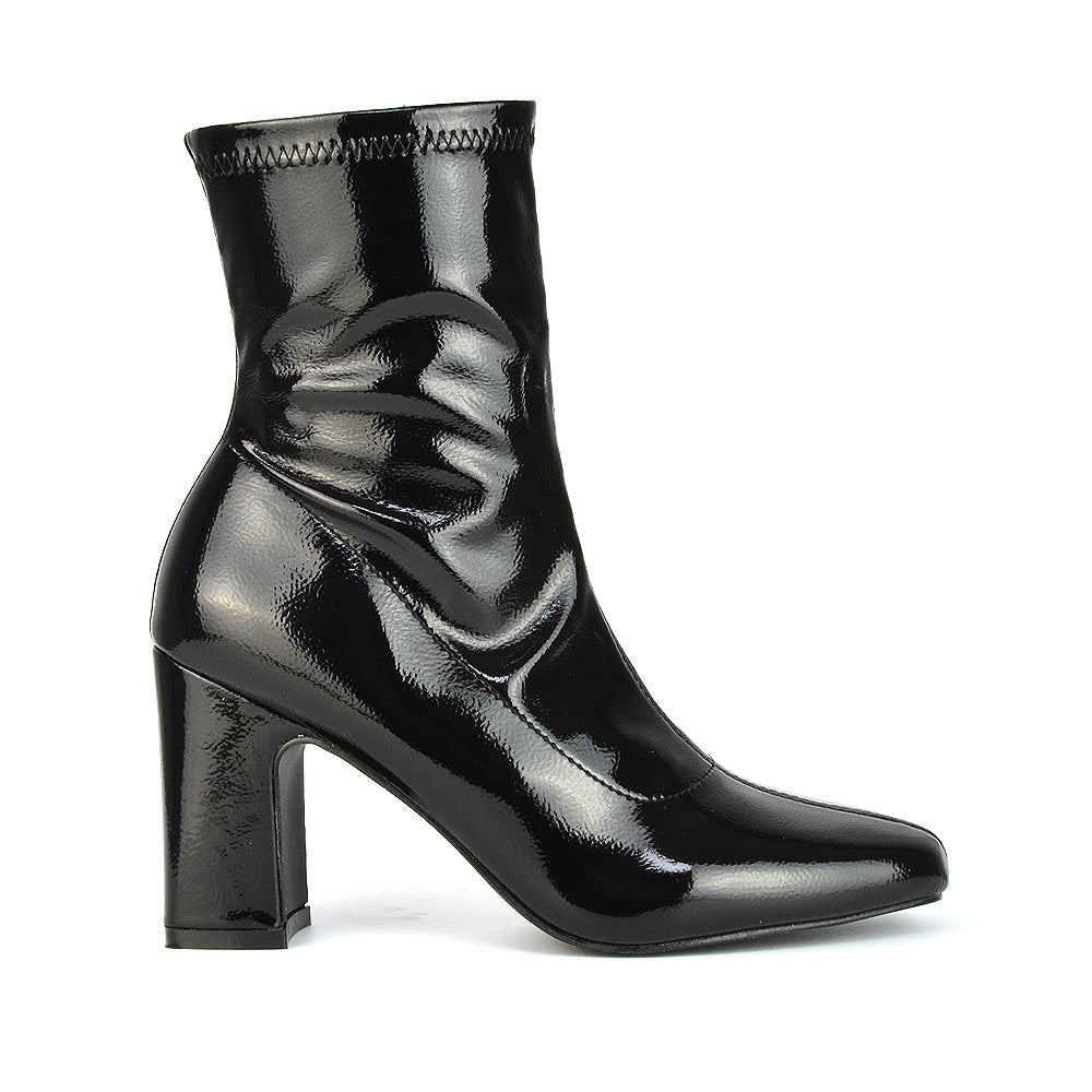 Black Patent UK 8 | EU 41 | US 10 | XY London