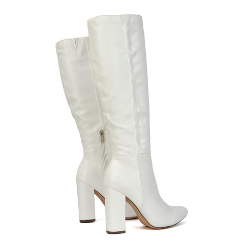 White UK 3 | EU 36 | US 5 | XY London