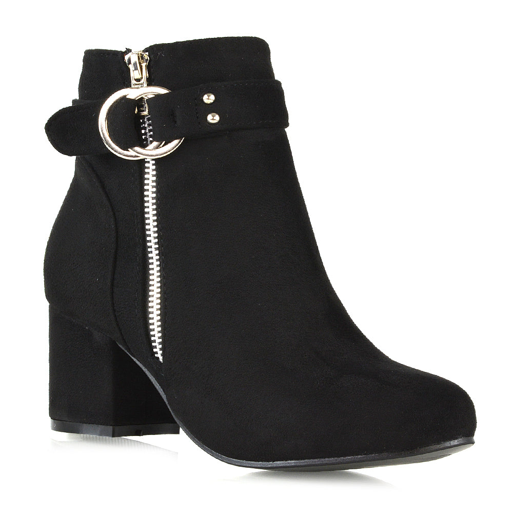 Black | XY London | black boots, black heeled boots, black ankle boots