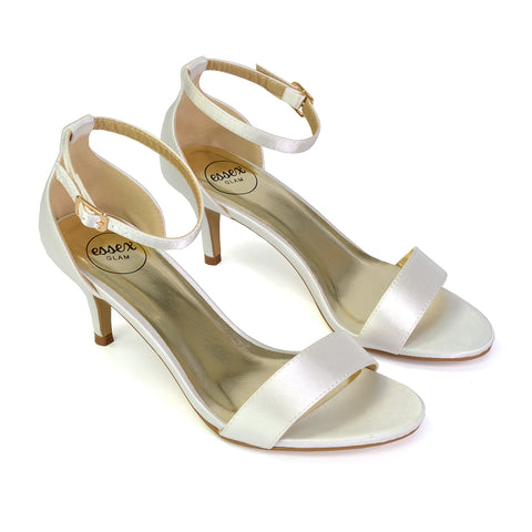 Ivory UK 4 | EU 37 | US 6 | XY London