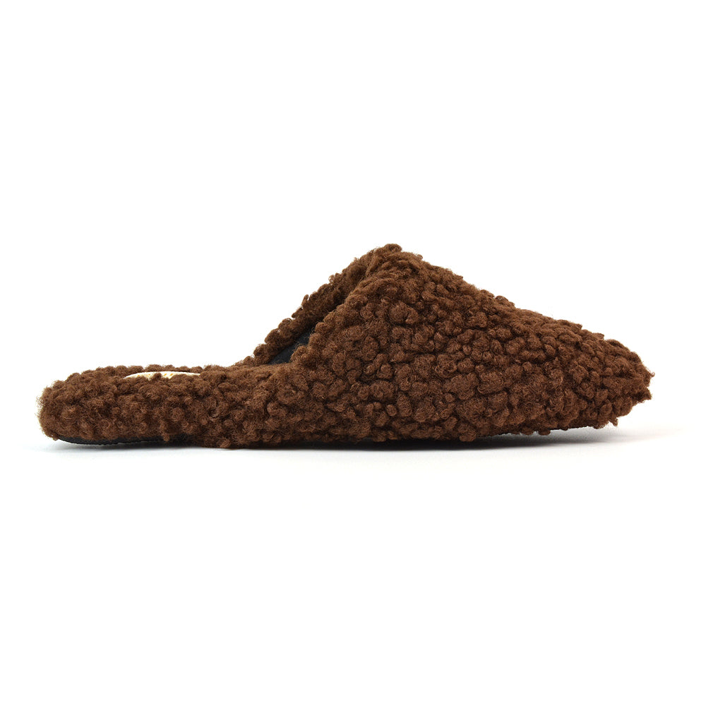 Brown UK 3 | EU 36 | US 5 | XY London