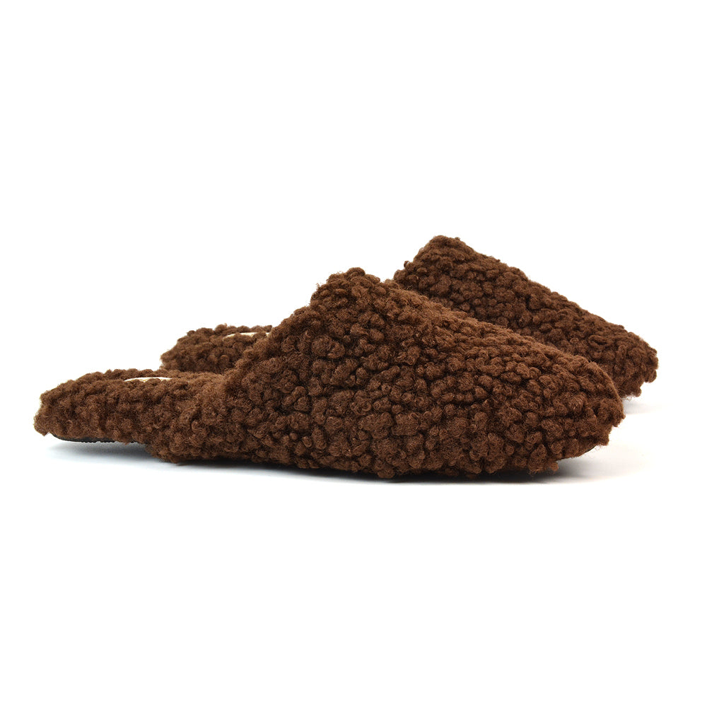 Brown UK 3 | EU 36 | US 5 | XY London