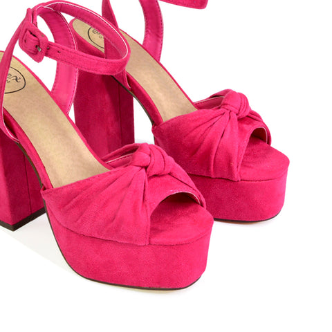 Pink UK 3 | EU 36 | US 5 | XY London
