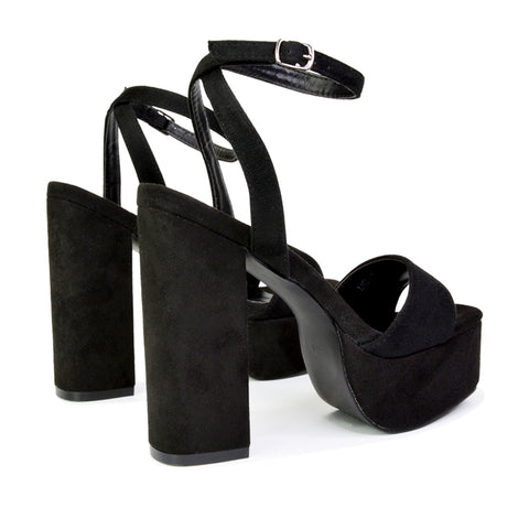 Black UK 3 | EU 36 | US 5 | XY London