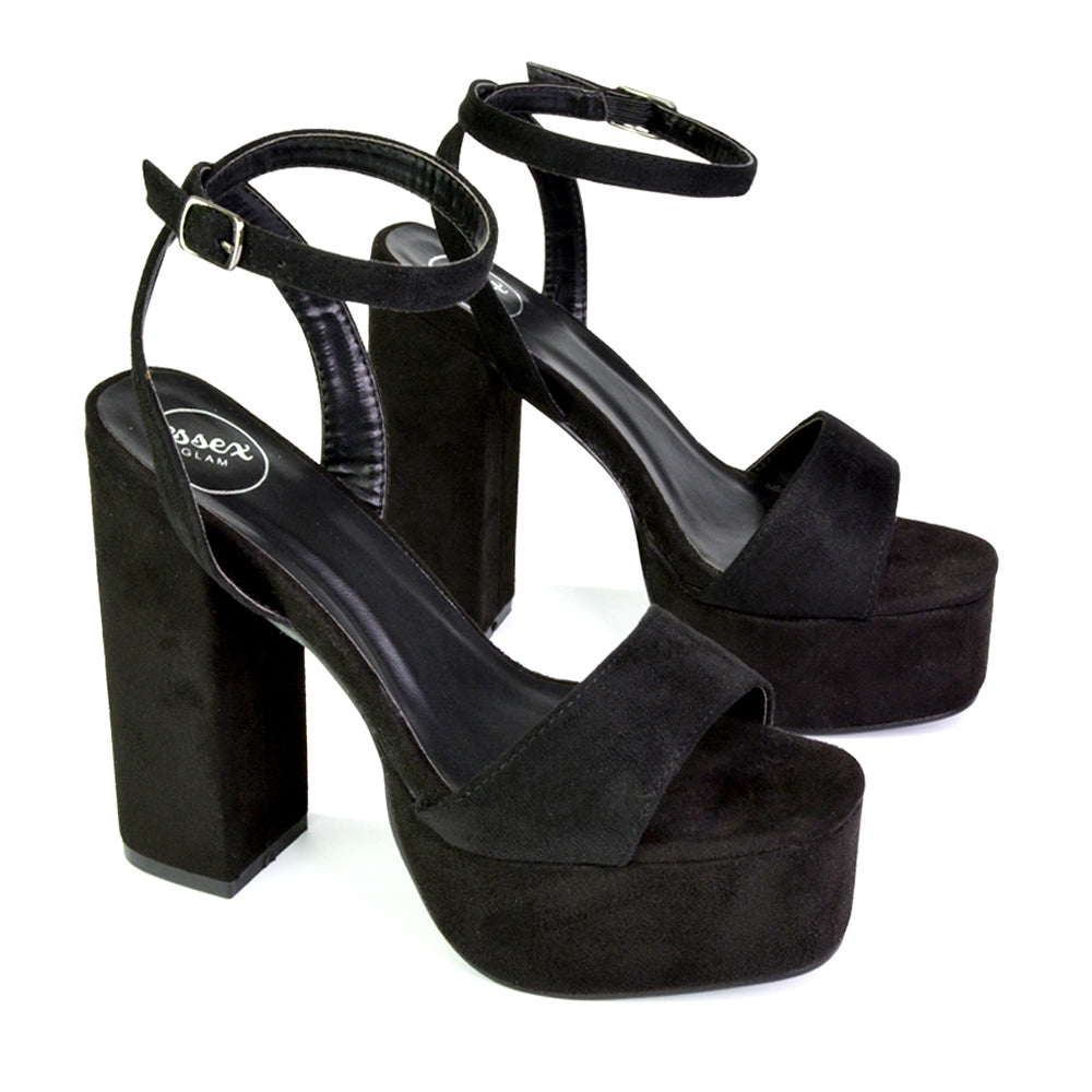 Black UK 3 | EU 36 | US 5 | XY London