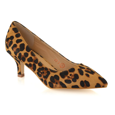 kitten heel pointed toe slip on court shoes- With a sleek pointed toe and comfortable low heels, these stylish shoes offer both comfort and chic style for everyday and dressy occasions.