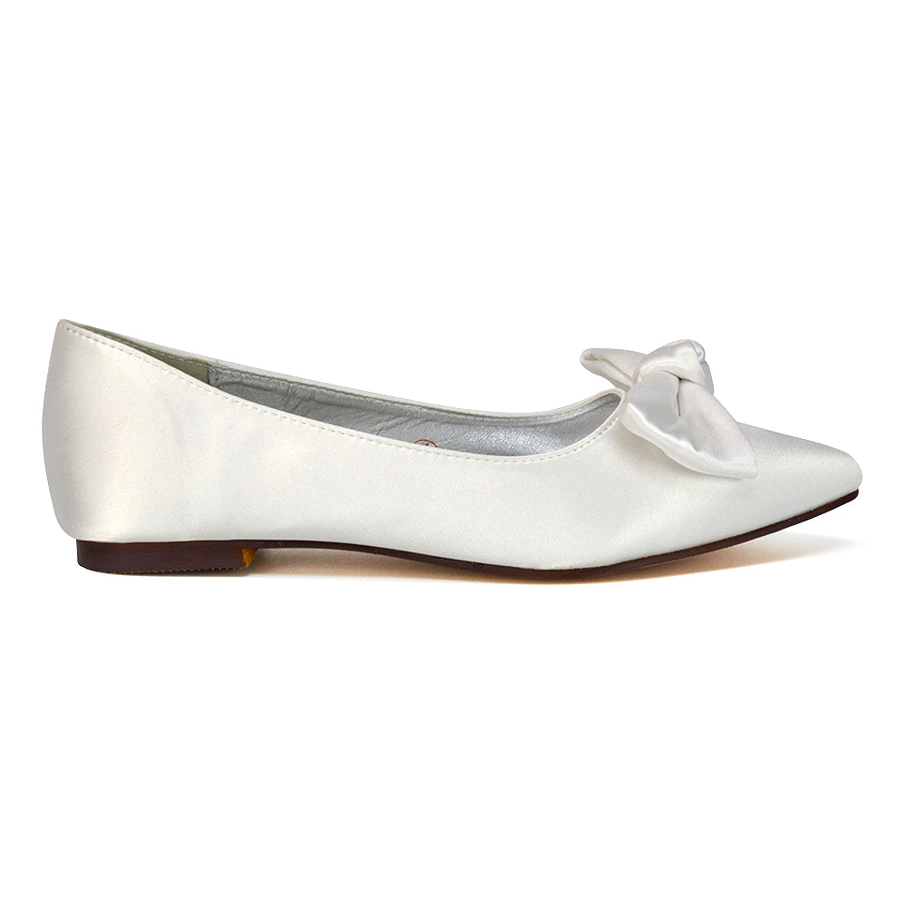 White UK 3 | EU 36 | US 5 | XY London