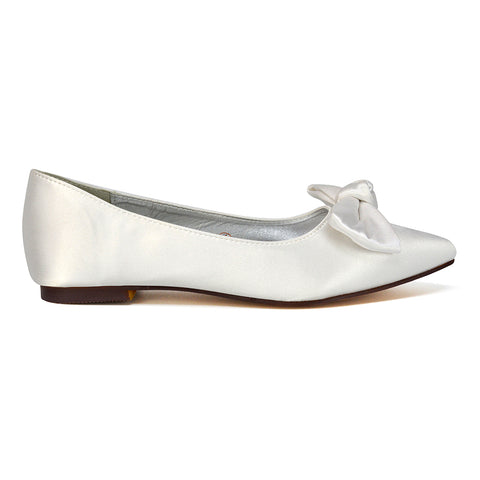 White UK 3 | EU 36 | US 5 | XY London