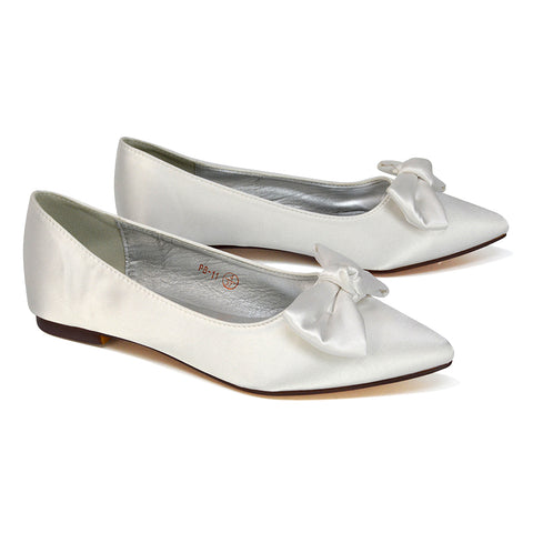 White UK 3 | EU 36 | US 5 | XY London