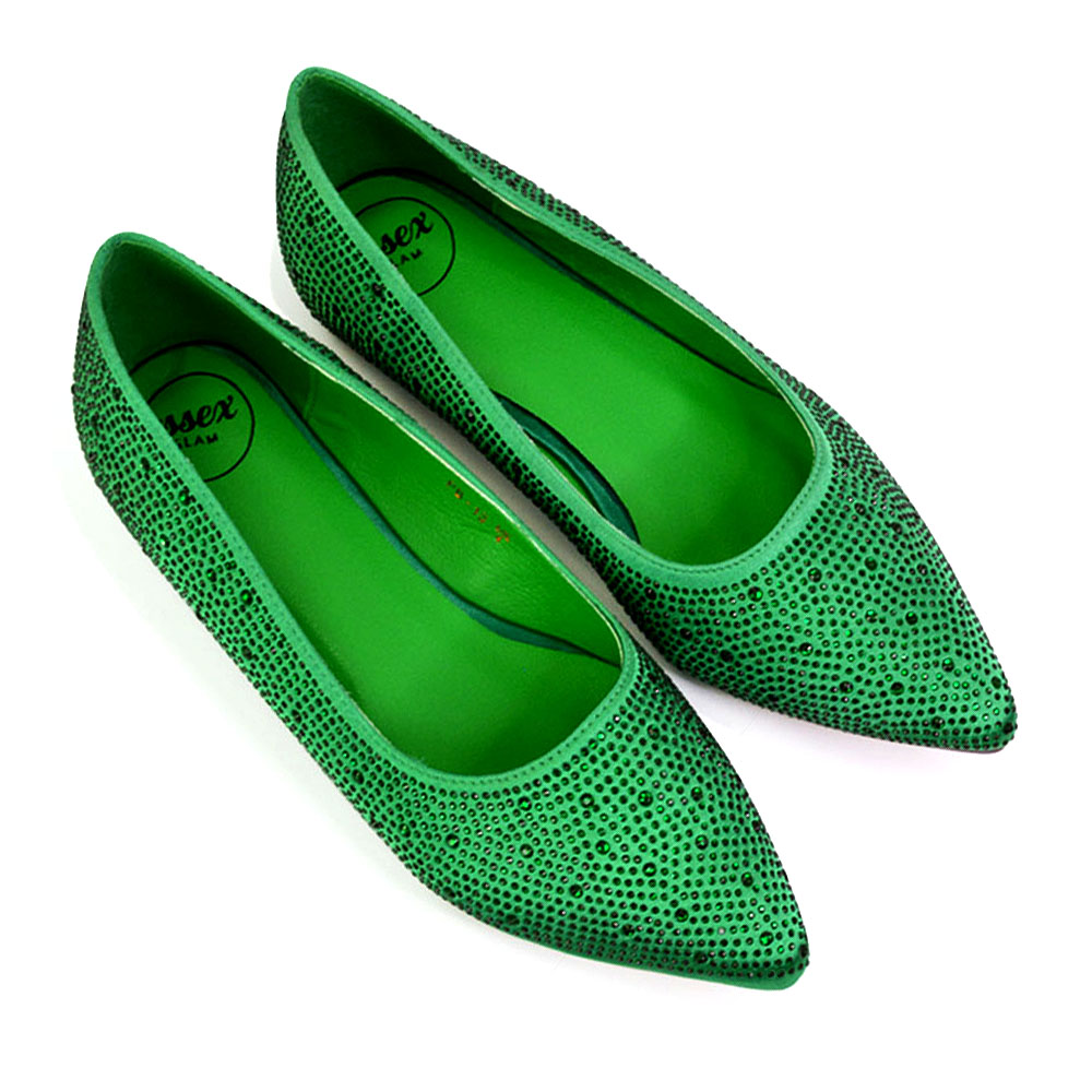 Green UK 3 | EU 36 | US 5 | XY London