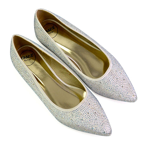 Ivory UK 5 | EU 38 | US 7 | XY London