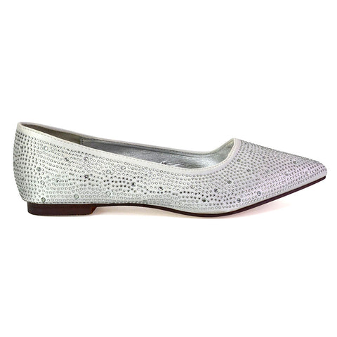 White UK 3 | EU 36 | US 5 | XY London
