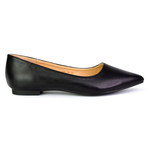 Black UK 6 | EU 39 | US 8 | XY London