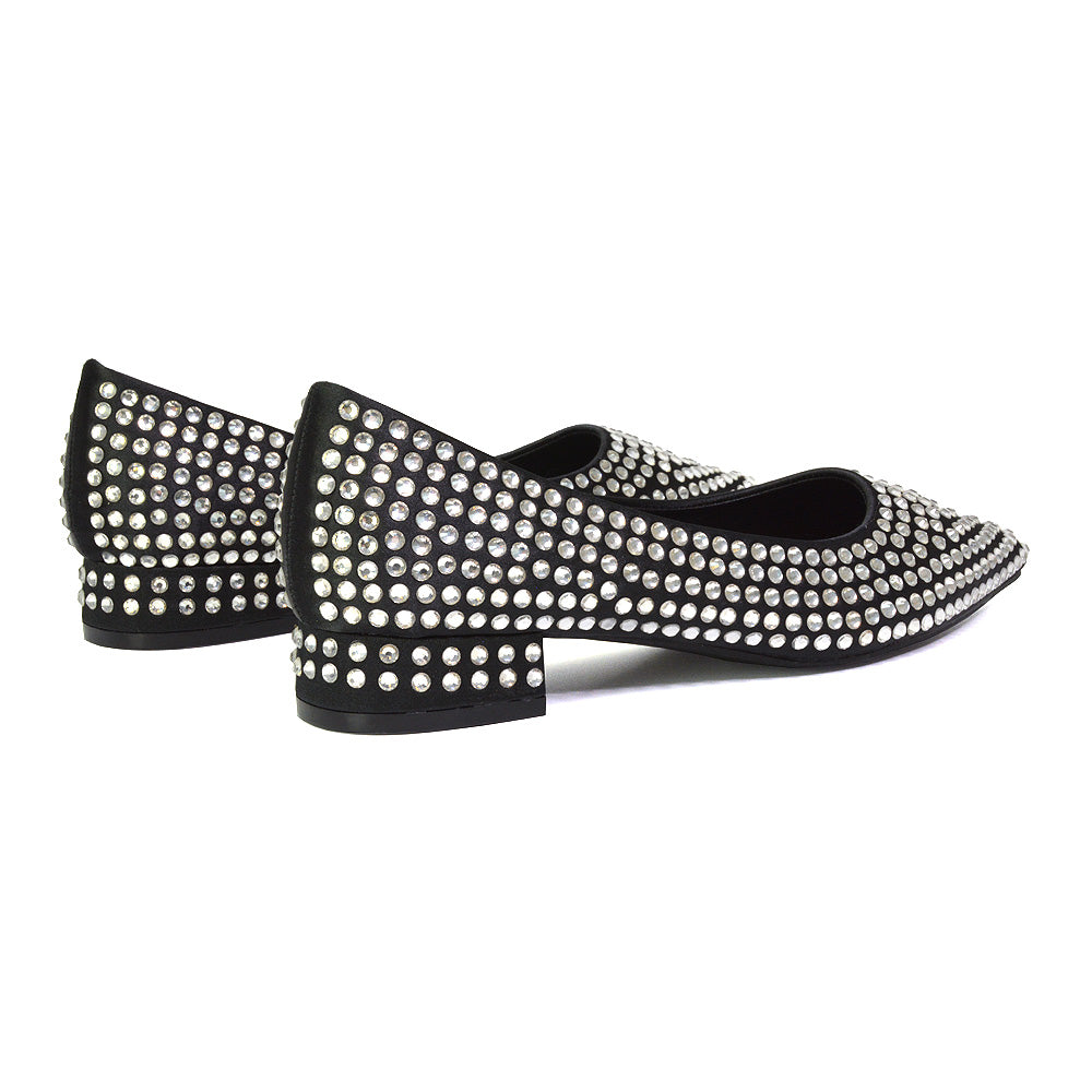 Black UK 5 | EU 38 | US 7 | XY London