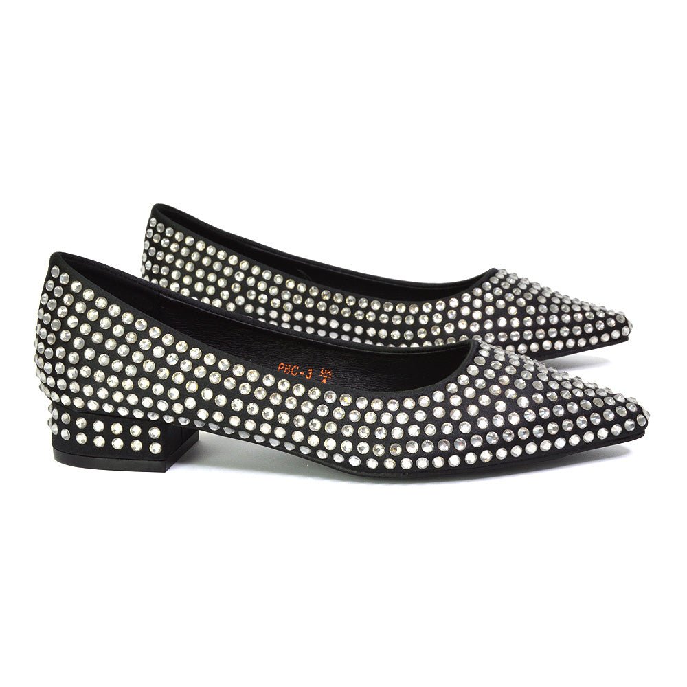 Black UK 6 | EU 39 | US 8 | XY London