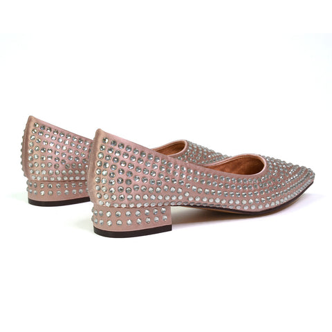 Champagne UK 5 | EU 38 | US 7 | XY London