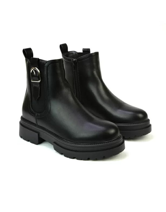 Black | XY London