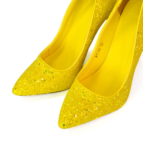 Yellow UK 6 | EU 39 | US 8 | XY London