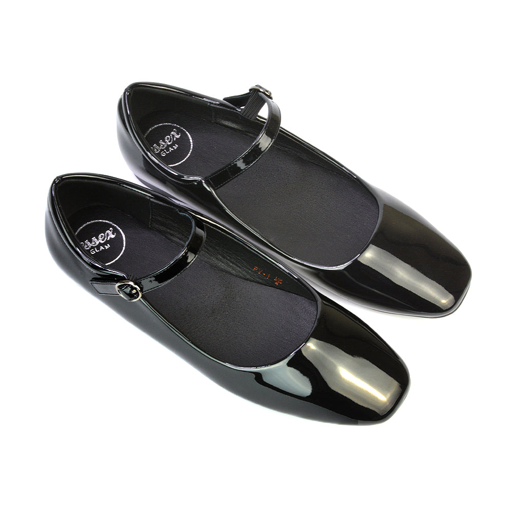 Black Patent UK 3 | EU 36 | US 5 | XY London