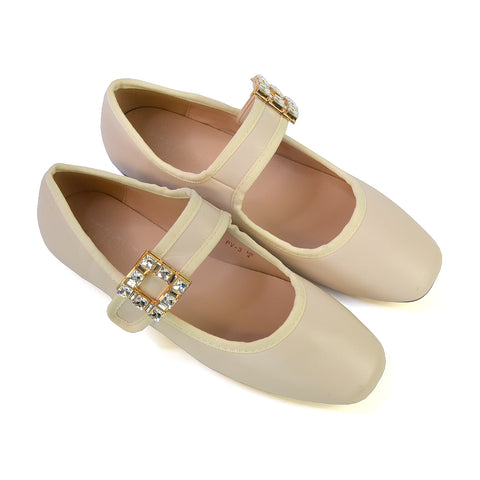 Nude UK 7 | EU 40 | US 9 | XY London