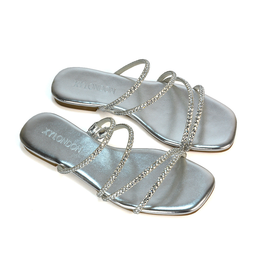 Silver UK 3 | EU 36 | US 5 | XY London