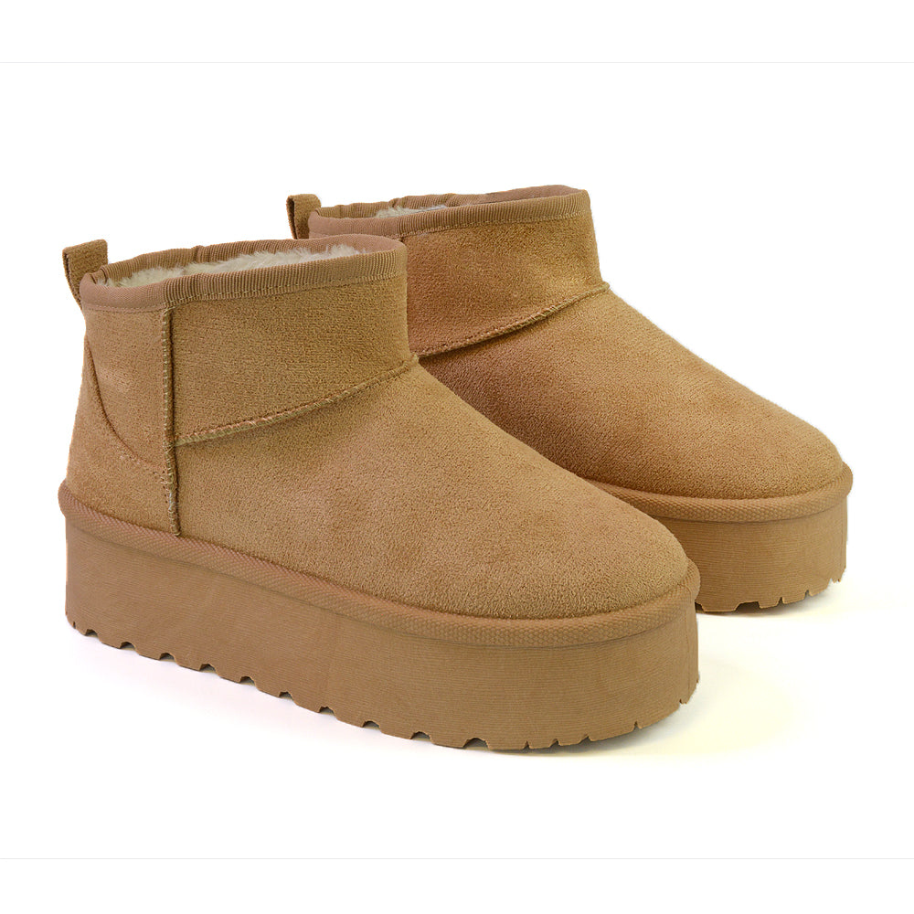 Nude UK 7 | EU 40 | US 9 | XY London