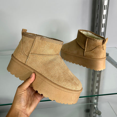 | XY London